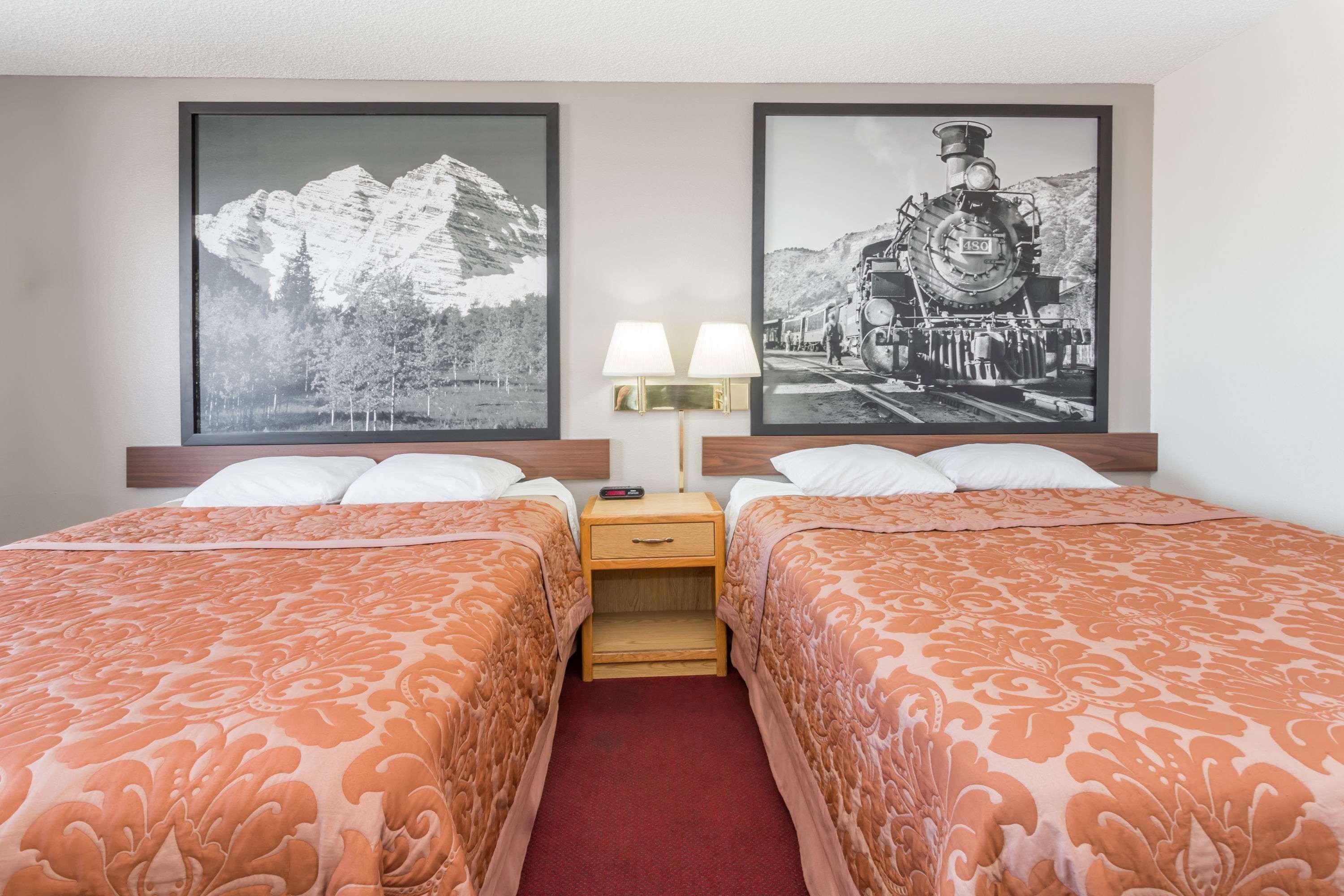 Готель Super 8 By Wyndham Grand Junction Colorado Екстер'єр фото