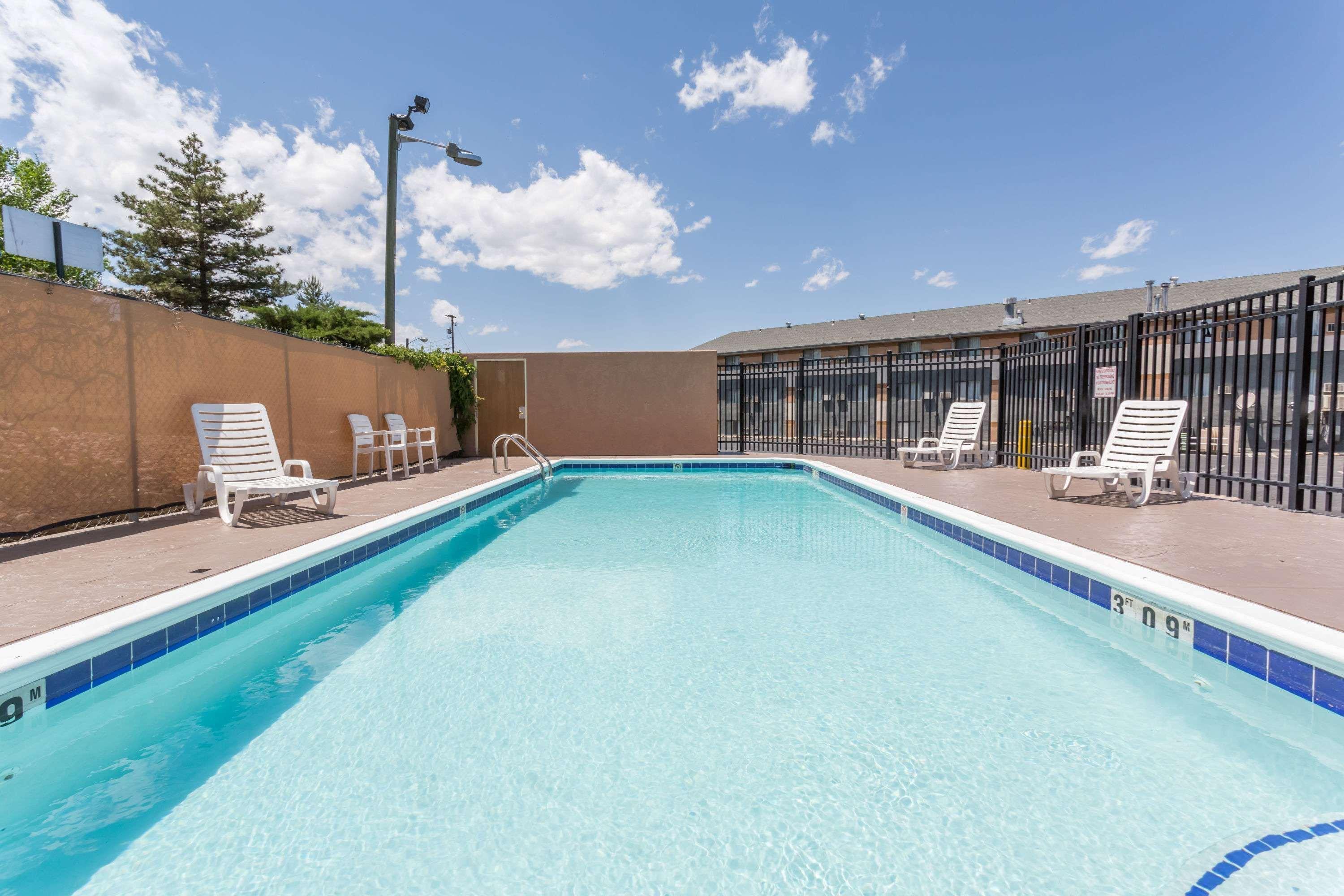 Готель Super 8 By Wyndham Grand Junction Colorado Екстер'єр фото